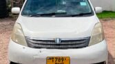 Toyota Isis 2005 for Sale in Dar es Salaam
