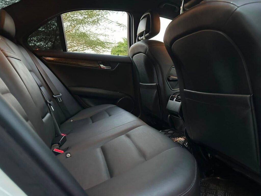 Benz C-Class 2008 for Sale in Dar es Salaam
