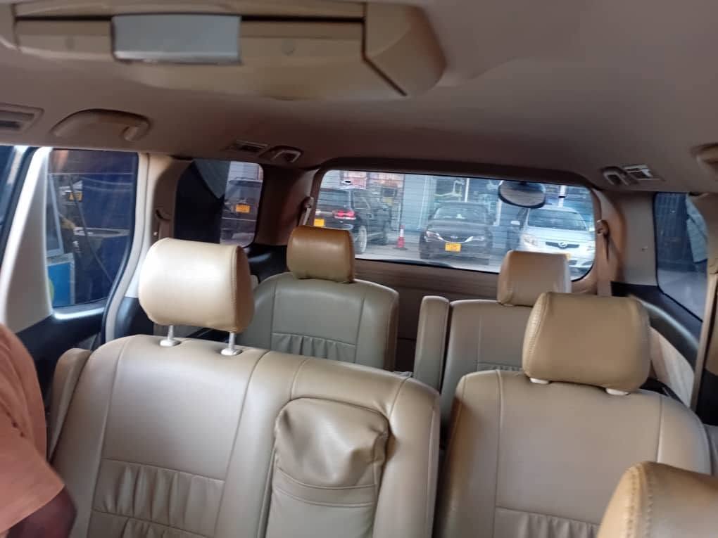 Toyota Alphard bei poa sokoni Dar es Salaam Tanzania