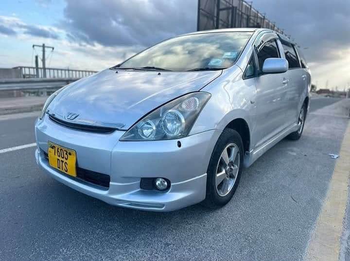 Price Of Toyota Wish 2004 for Sale in Tanzania