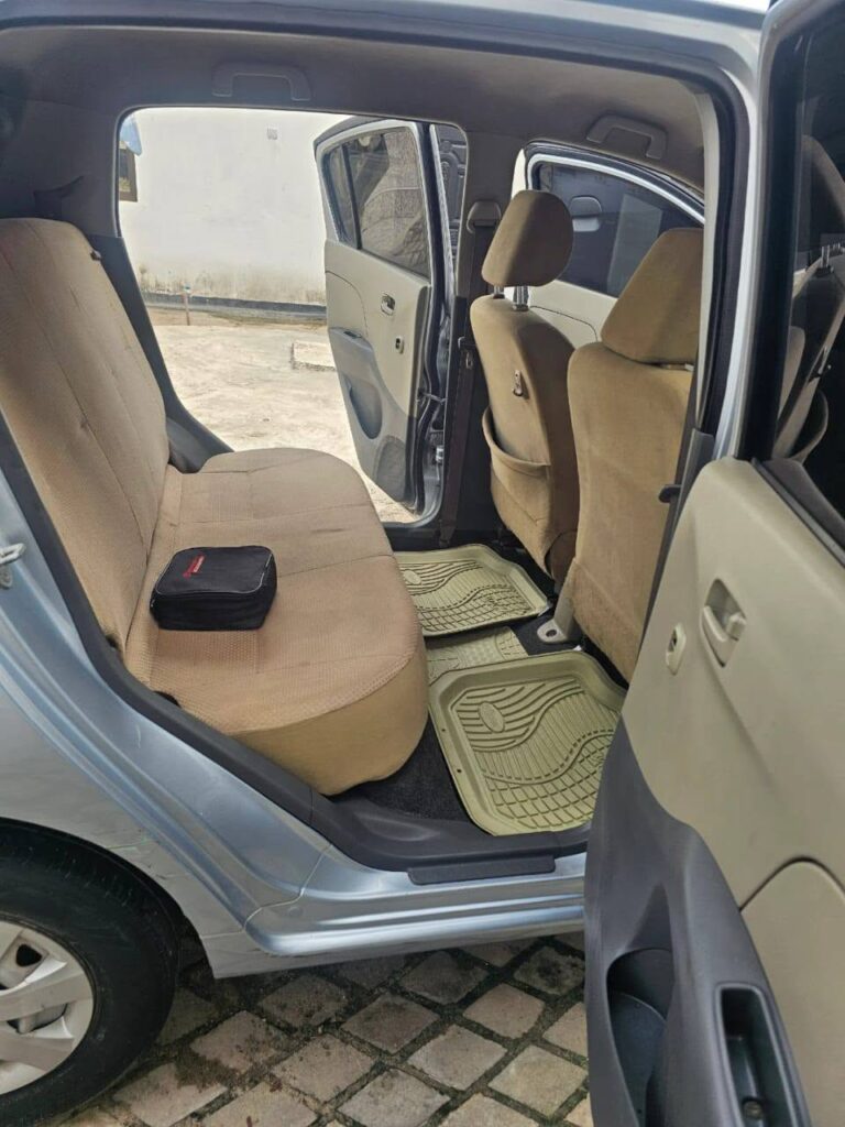 Magari Mira 2005 lipo Dar es Salaam