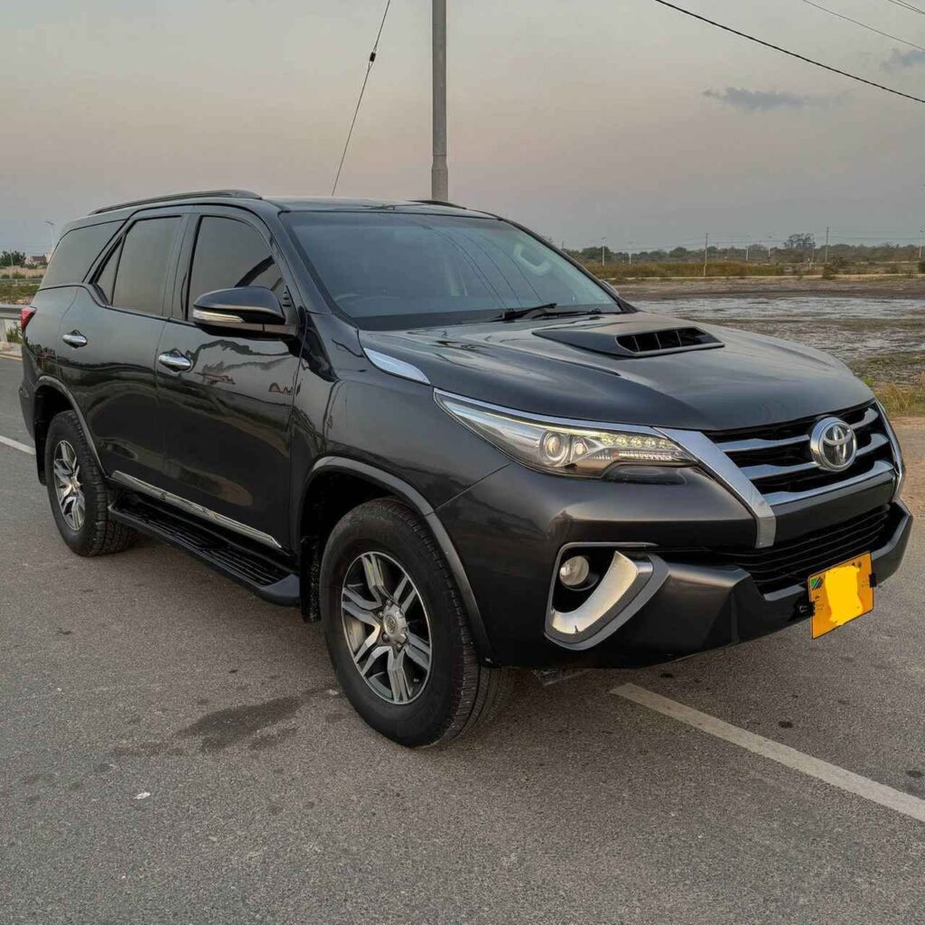 Price Of Toyota Fortuner 2017 for Sale in Tanzania