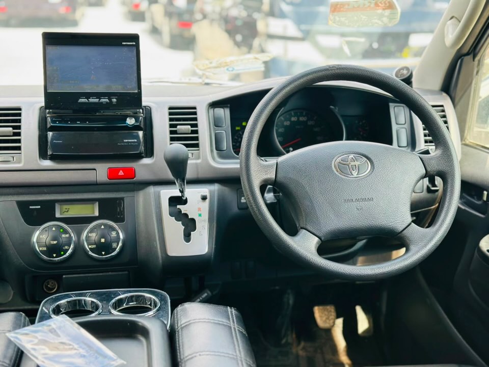 Magari Used Toyota Hiace 2011 Dar es Salaam Tanzania