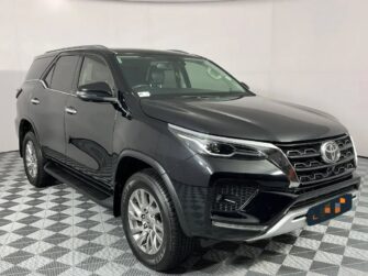Bei Ya Toyota Fortuner 2021 Sokoni Dar es Salaam Tanzania