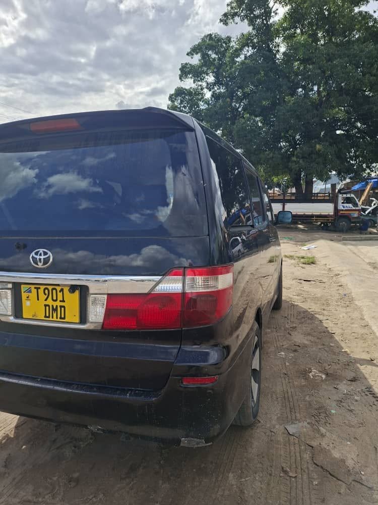 Buy Toyota Alphard 2004 for Sale in Dar es Salaam