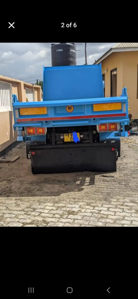 Price Mitsubishi Fuso 2000 for Sale in Singida