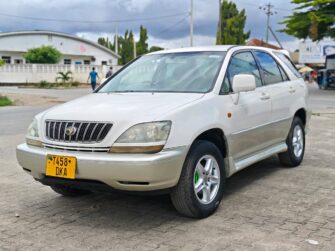 Bei Ya Toyota Harrier 2000 Sokoni Dar es Salaam Tanzania