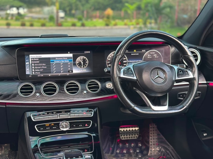 Benz E-Class 2017 Inauzwa Dar es Salaam Tanzania
