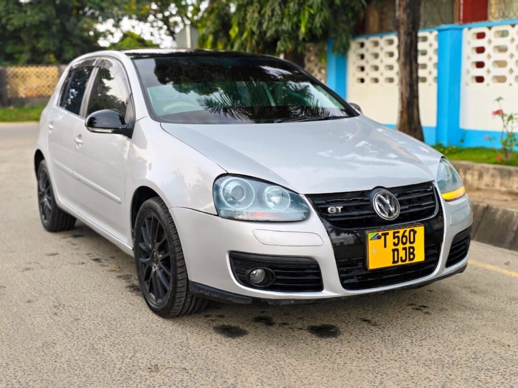 Volkswagen Golf 2006 for Sale in Dar es Salaam