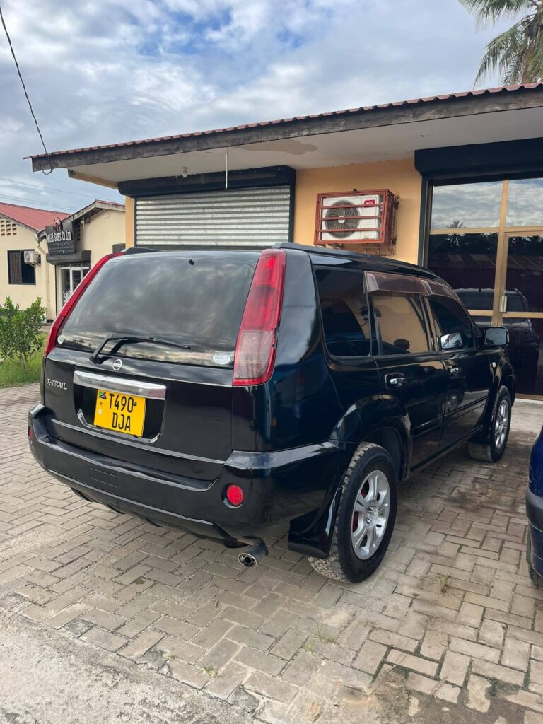 Price Of Nissan X-Trail 2006 for Sale in Tanzania