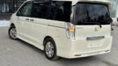 Honda Stepwgn 2014 for Sale in Dar es Salaam