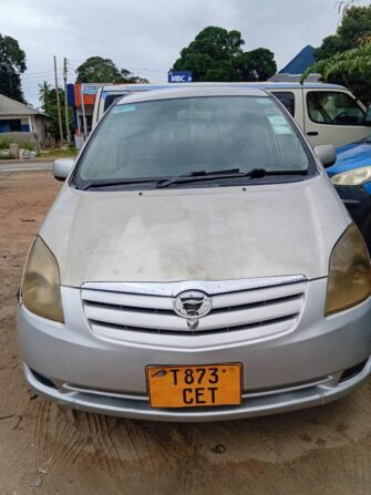Bei Ya Toyota Spacio 2004 Sokoni Dar es Salaam Tanzania