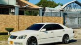 Toyota Crown bei poa sokoni Dar es Salaam Tanzania