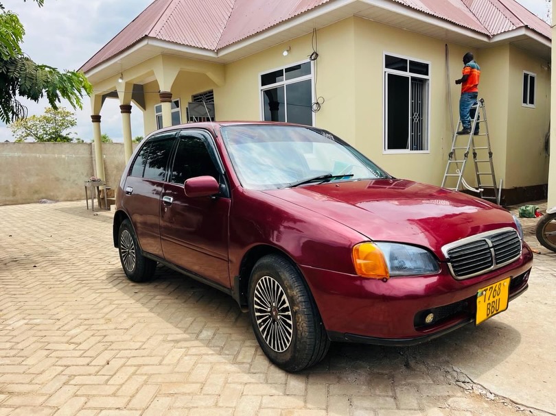 Used Toyota Starlet 1998 for Sale in Dar es Salaam
