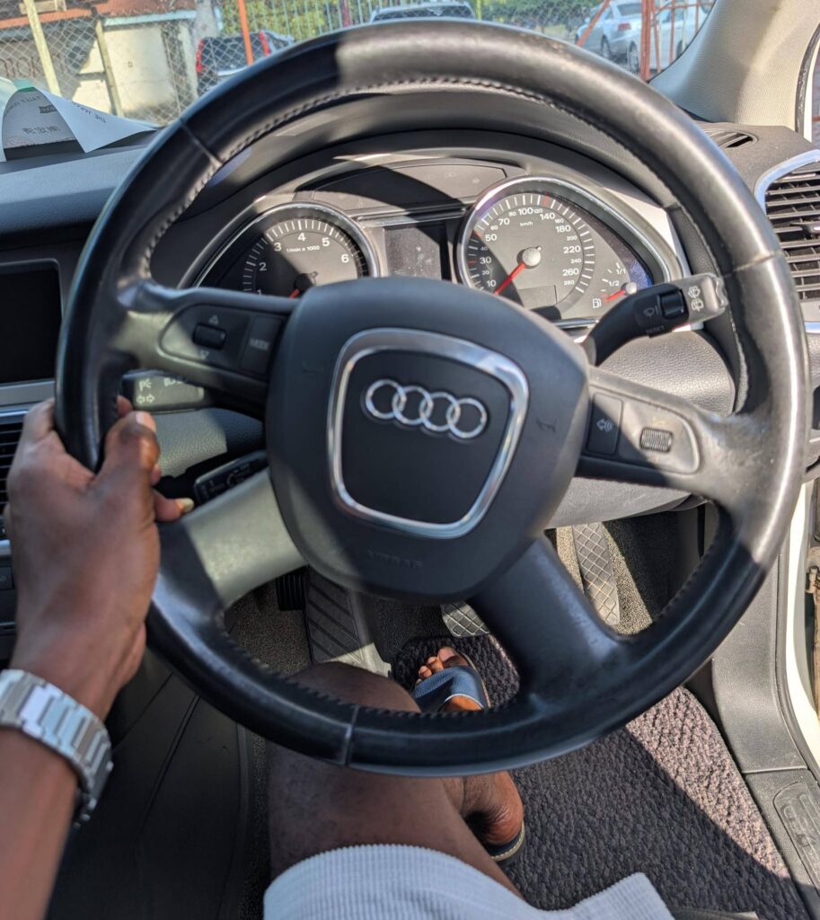 Bei ya Audi Q7 2008 Sokoni Dar es Salaam Tanzania