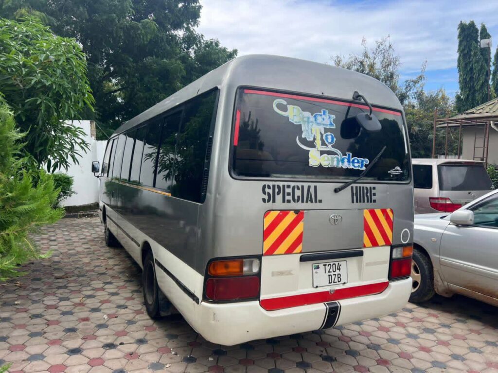Toyota Coaster 2005 for Sale in Dar es Salaam