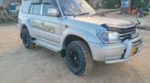 Magari Sokoni Toyota Land Cruiser Prado ya Bei Poa 2000