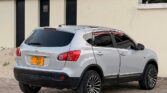 Nissan Dualis bei poa sokoni Dar es Salaam Tanzania