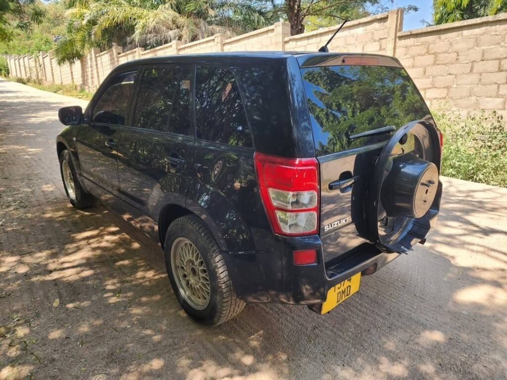 Buy Suzuki Escudo 2006 for Sale in Simiyu