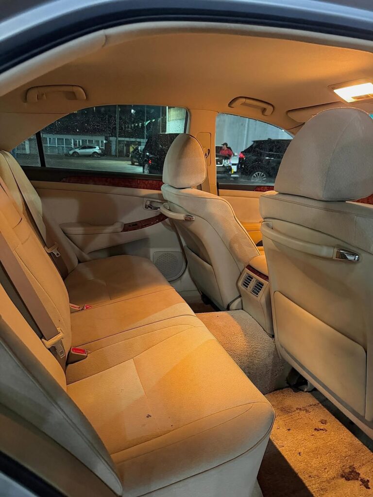 For Sale Toyota Crown 2005 in Dar es Salaam