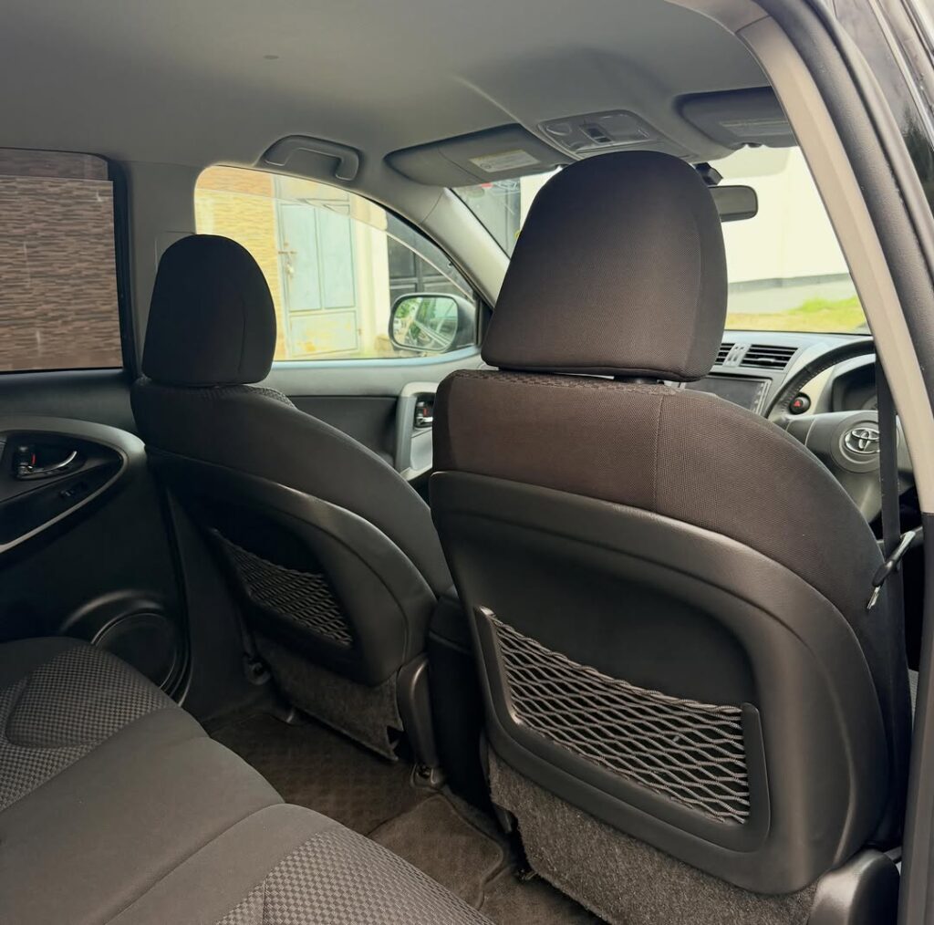 Magari Rav4 2009 lipo Dar es Salaam
