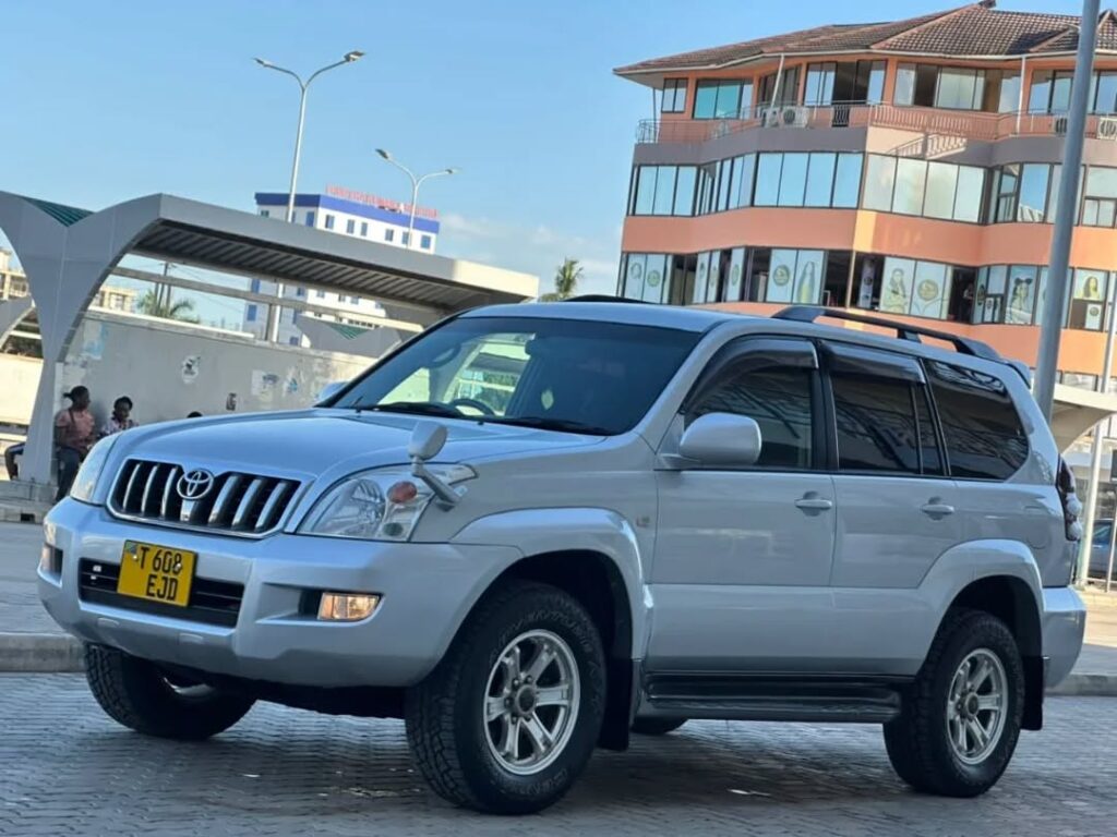 Price Toyota Land Cruiser Prado 2007 for Sale in Dar es Salaam
