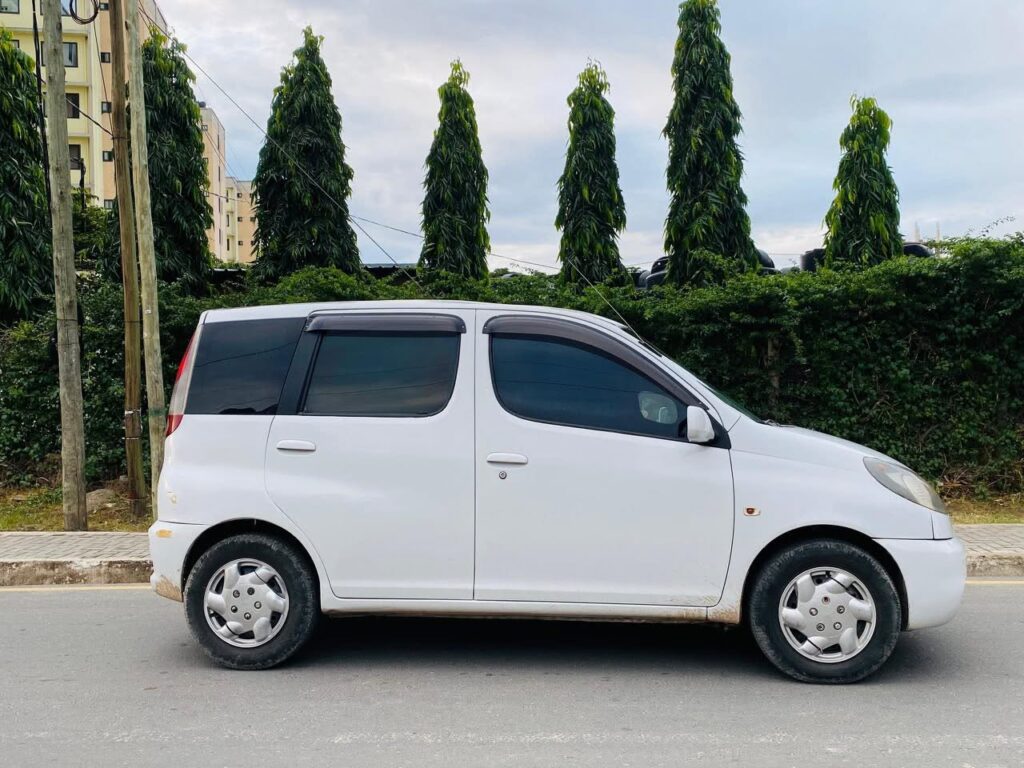 Price Of Toyota Funcargo 2003 for Sale in Tanzania