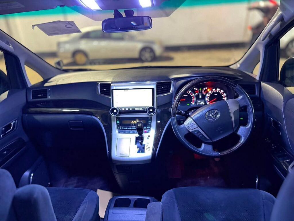Price Toyota Alphard 2010 for Sale in Dar es Salaam