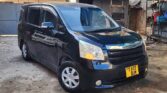 Toyota Noah bei poa sokoni Dar es Salaam Tanzania