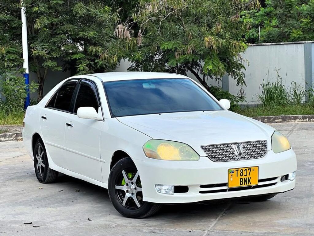 Buy Toyota Mark II 2002 for Sale in Dar es Salaam