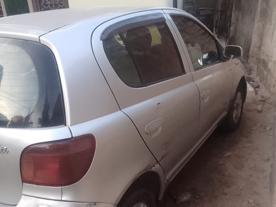 Toyota Vitz 2003 for Sale in Dar es Salaam