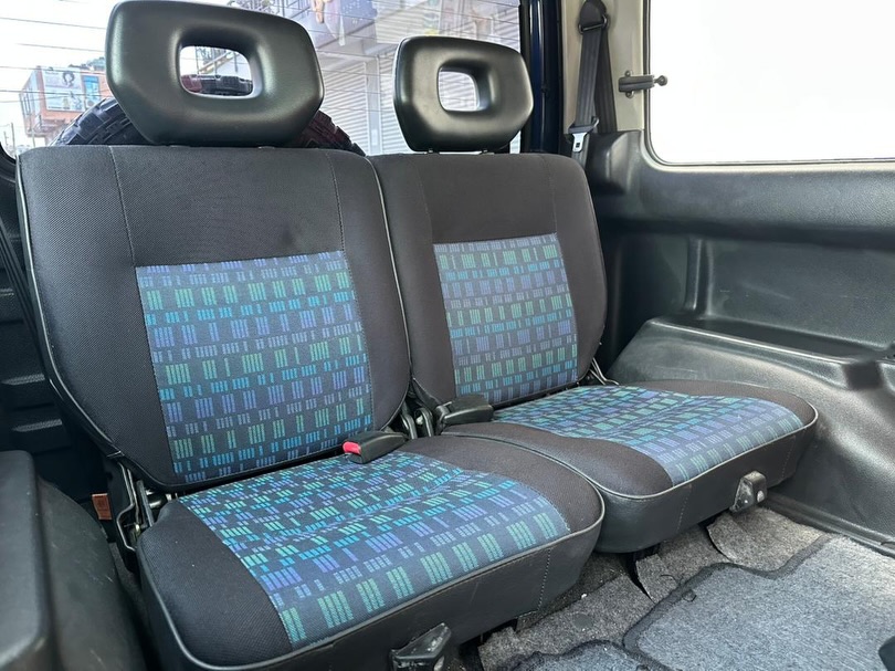 Magari Sokoni Suzuki Jimny ya Bei Poa 1995