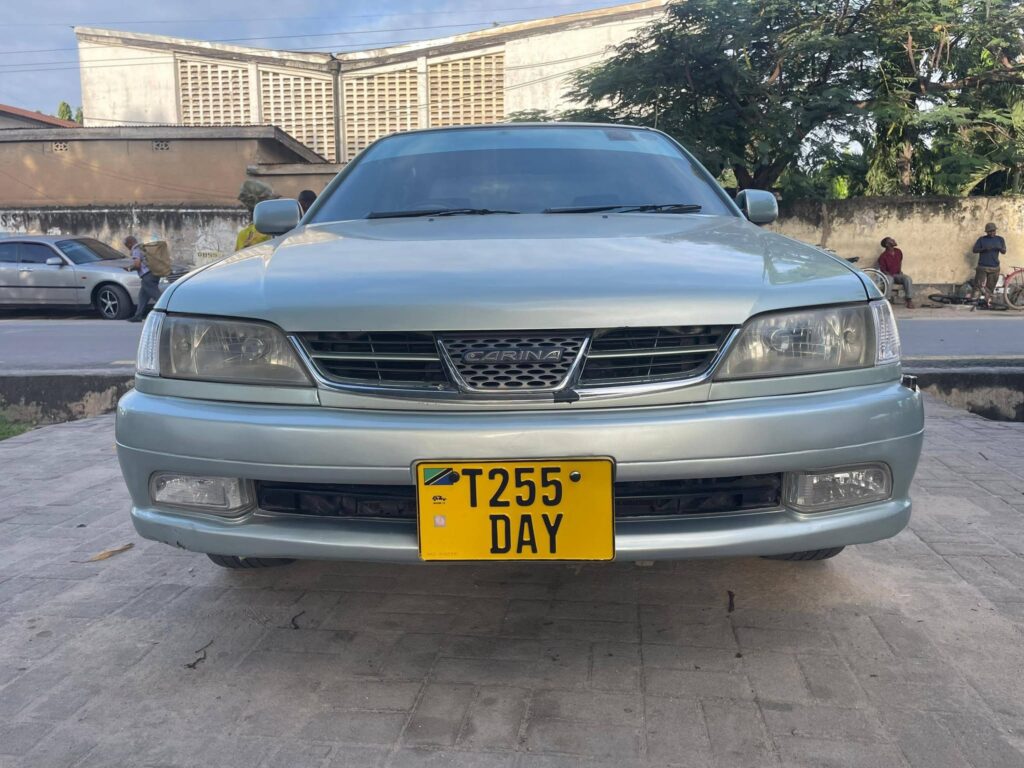 Price Toyota Carina 1998 for Sale in Dar es Salaam
