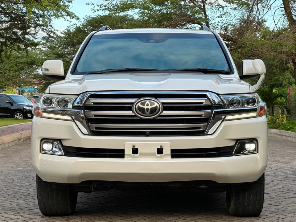 Price Of Toyota Land Cruiser V8 2016 for Sale in Tanzania