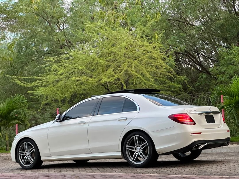 Magari Used Benz E-Class 2017 Dar es Salaam Tanzania