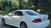 Toyota Crown bei poa sokoni Dar es Salaam Tanzania