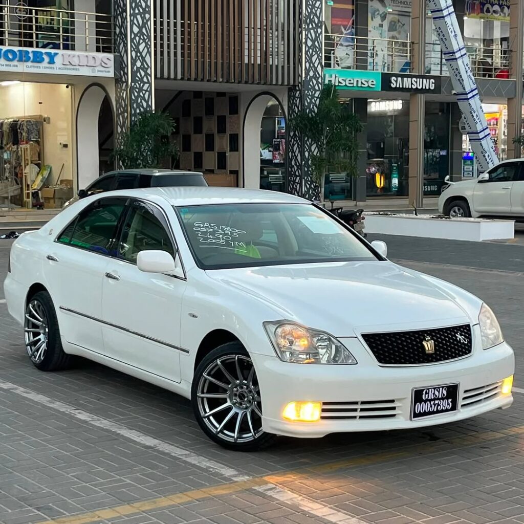 Buy Toyota Crown 2008 for Sale in Dar es Salaam
