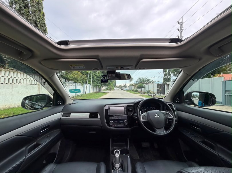 Price Mitsubishi Outlander 2013 for Sale in Dar es Salaam