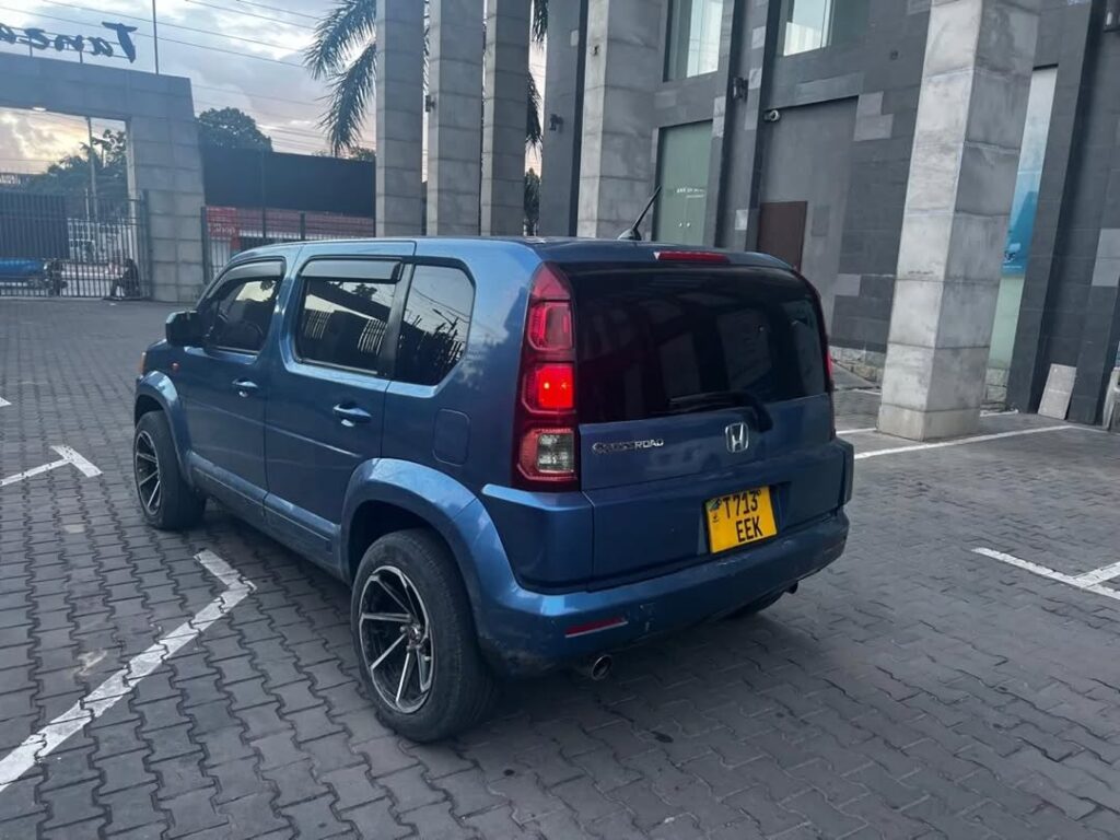 Magari Sokoni Honda Crossroad ya Bei Poa 2008