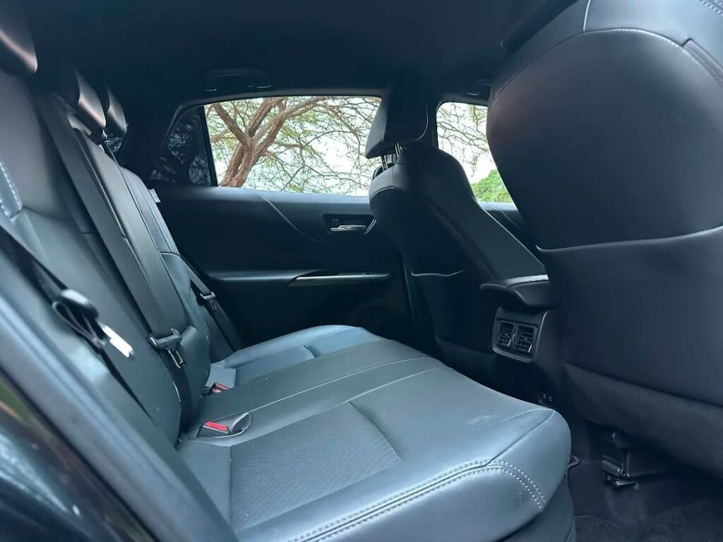 Price Toyota Harrier 2020 for Sale in Dar es Salaam