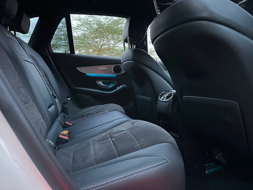 Bei ya Benz GLC 2017 Sokoni Dar es Salaam Tanzania