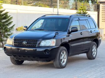 Bei Ya Toyota Kluger 2001 Sokoni Dar es Salaam Tanzania