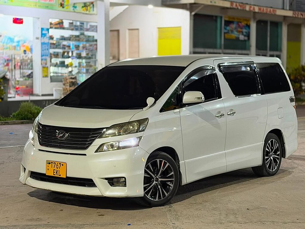 Magari Vellfire 2010 lipo Dar es Salaam