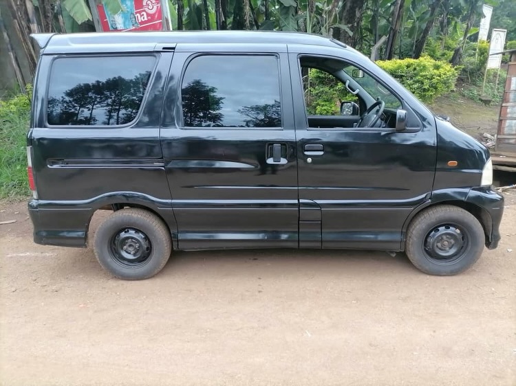 Price Of Daihatsu Hijet 2002 for Sale in Tanzania