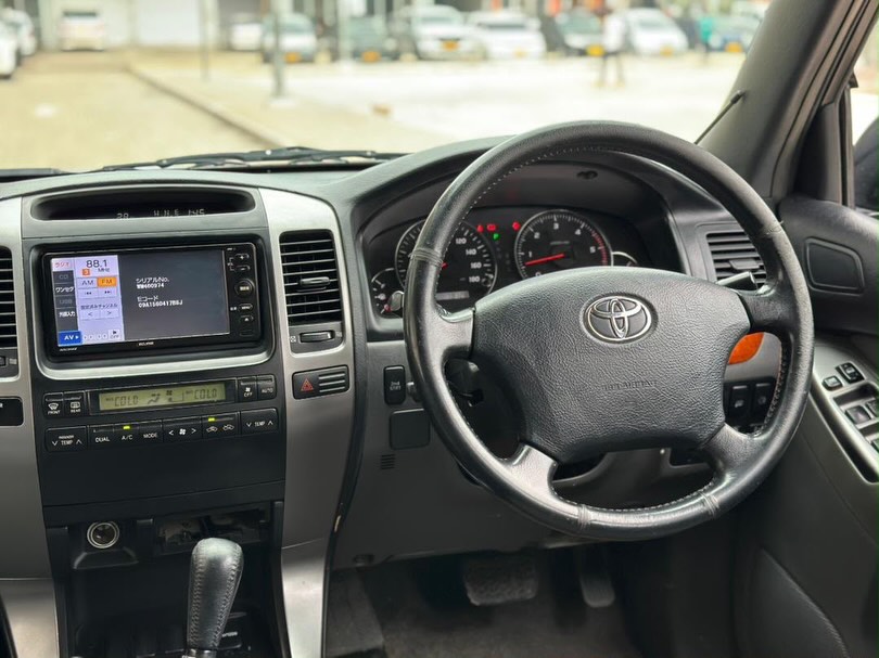 Magari Used Toyota Land Cruiser Prado 2005 Dar es Salaam Tanzania