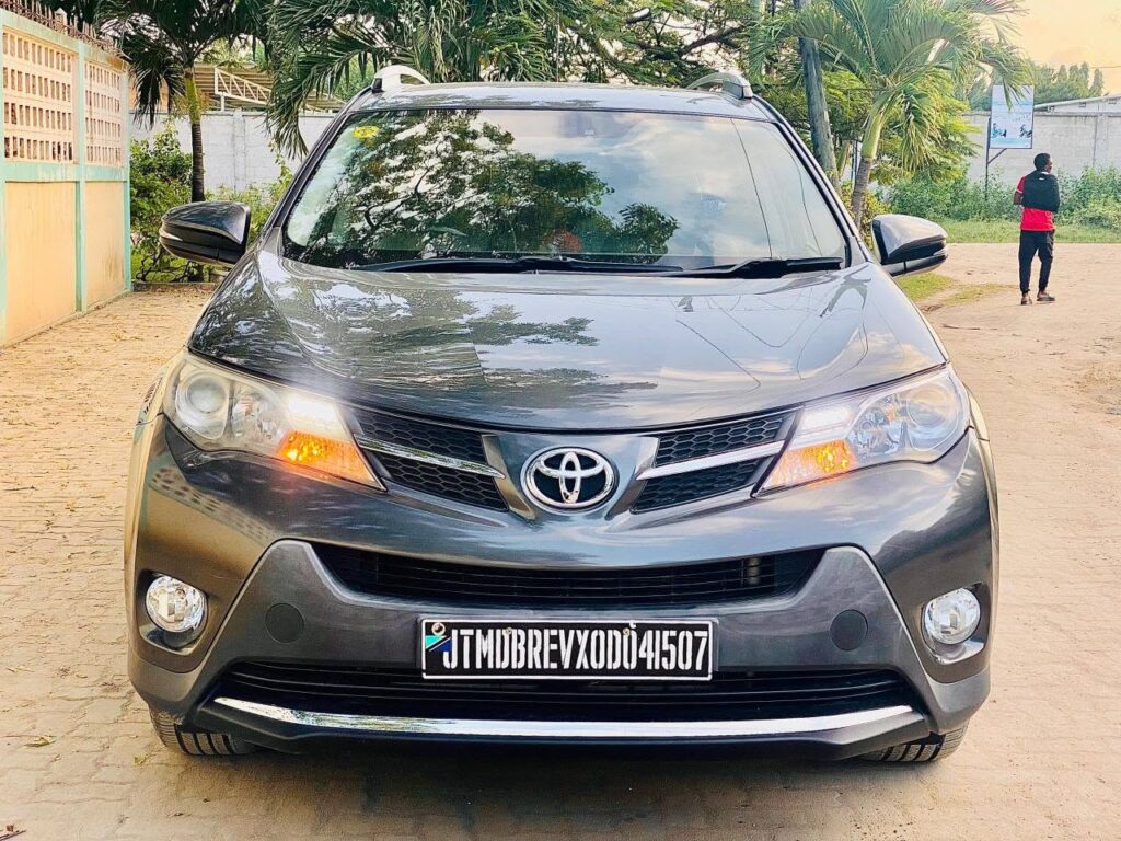 Used Toyota Rav4 2014 for Sale in Dar es Salaam