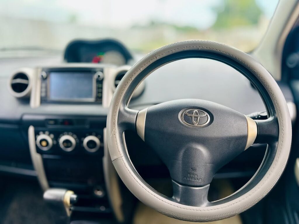 Toyota IST 2004 for Sale in Dar es Salaam