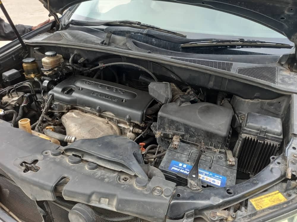 Magari Sokoni Toyota Harrier ya Bei Poa 2005