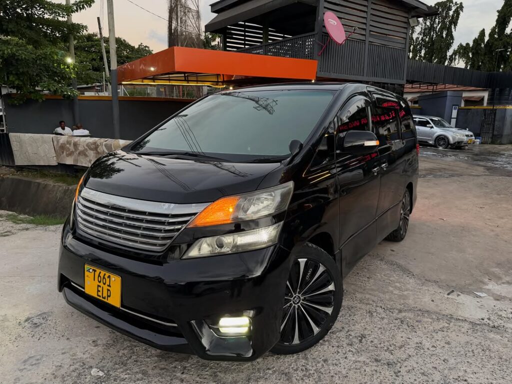 Magari Sokoni Toyota Vellfire ya Bei Poa 2009