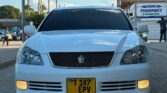 Magari Sokoni Toyota Crown ya Bei Poa 2006